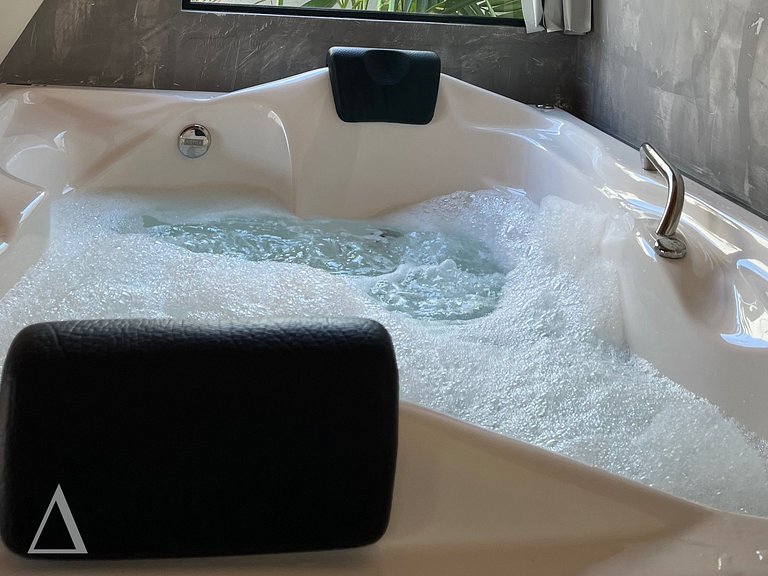 Cabana Ar - Hidromassagem, Cama King e Varanda Privativa
