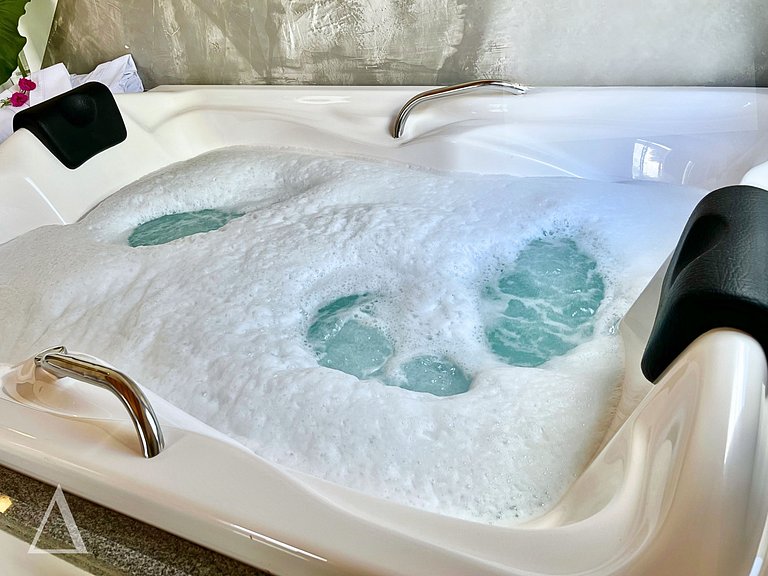 Cabana Ar - Hidromassagem, Cama King e Varanda Privativa